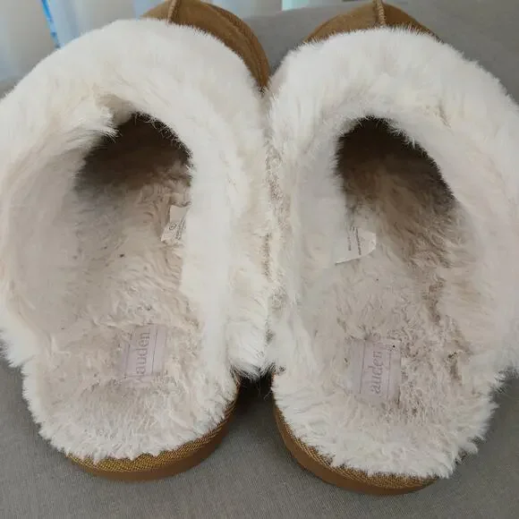 Auden Tan Suede Slip-ons Ladies size 7 faux fur warm soft comfy outdoor slippers - Picture 2 of 10